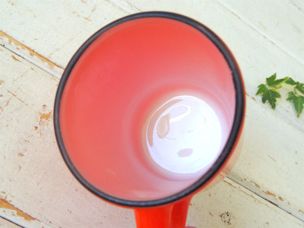 【FireKing】ファイヤーキング・赤色・スタッキング・マグカップ・Cハンドル・食器 USA
