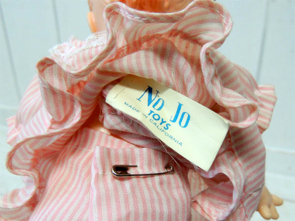 【キューピー】カメオ社・ハードタイプ・ヴィンテージ・ラバードール/人形スタンド付き USA・洋服