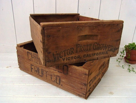 シャビーな木製・ヴィンテージ・ウッドボックス/木箱/フルーツ箱 USA