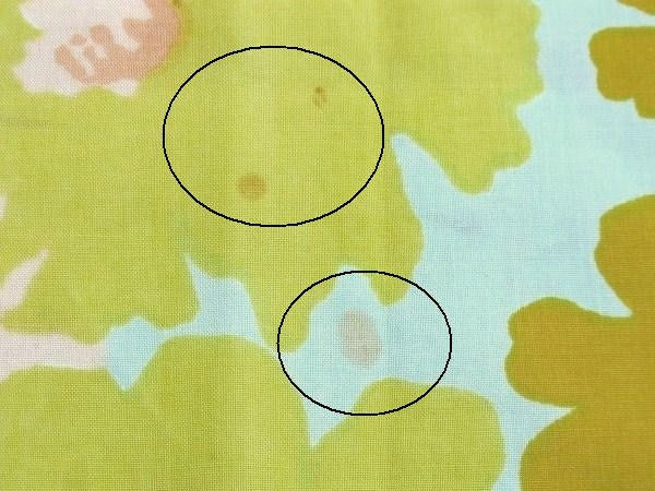 カラフルな花柄のヴィンテージ・USEDフラットシーツ(1/2) USA