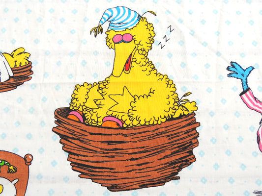 【セサミストリートの仲間たち】ベッド&パジャマ柄・ヴィンテージ・ユーズドシーツ(ボックスタイプ)