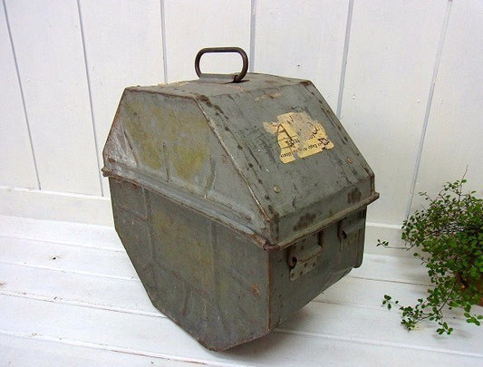 【映写機用・映画】スチール製・アンティーク&ヴィンテージ・フィルムケース・LA/USA