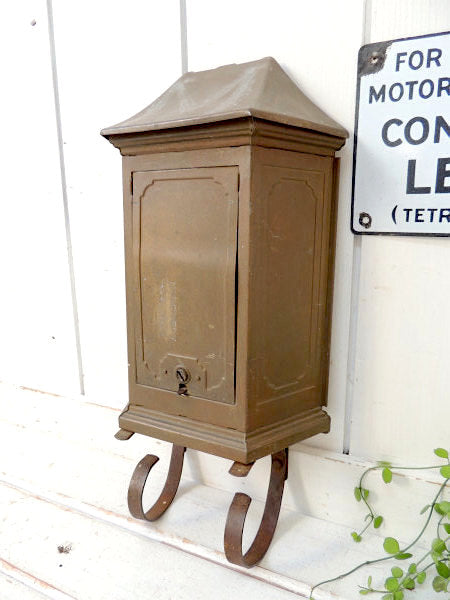 新聞受け・ゴールドトーン・ティン製・30's アンティーク・メールボックス 郵便受け ポスト USA