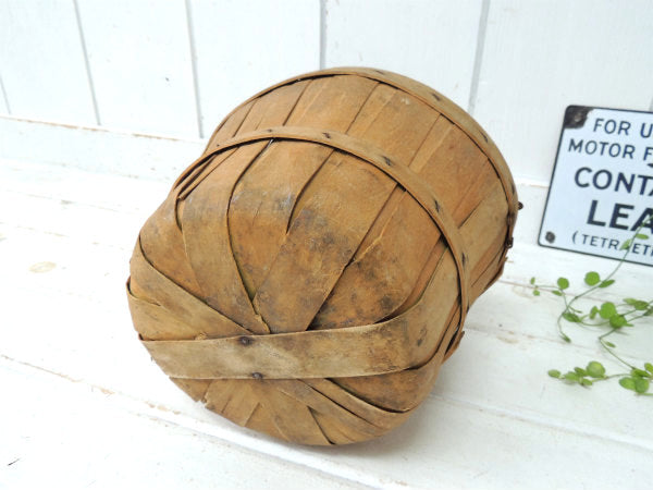 【シャビー】ハンドル付きの木製・ヴィンテージ・バスケット/ウッドバスケット・キャリーバスケット