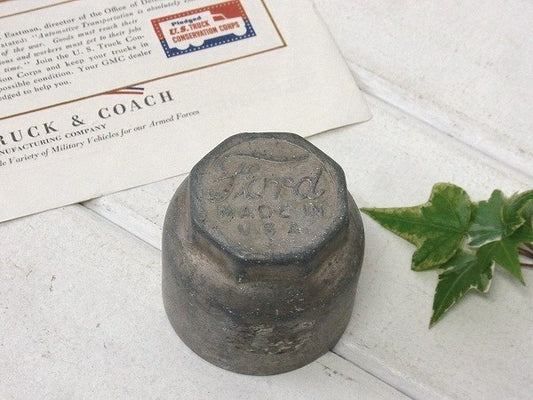 【FORD:フォード】ホイール・ハブキャップ・アメリカ・ビンテージ・自動車