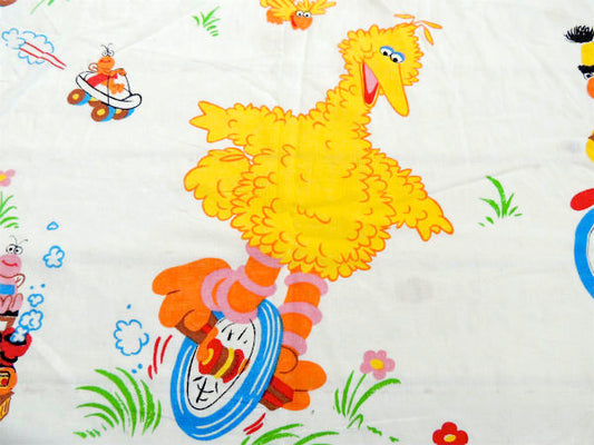 【セサミストリートの仲間たち】乗り物柄・ヴィンテージ・ユーズドシーツ(ボックスタイプ) USA