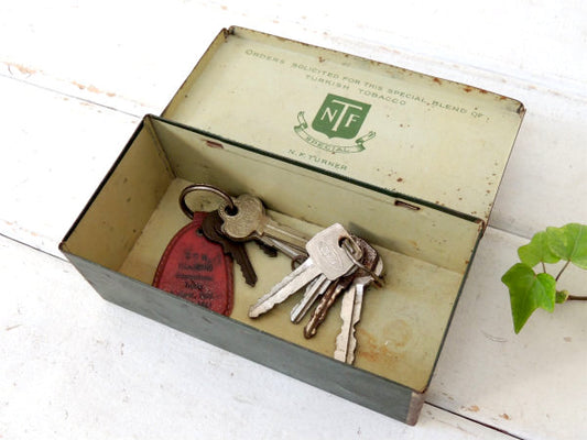 【TOBACCO・葉巻缶・NY】②アンティーク・OLD・タバコ缶・ティン缶・ブリキ缶