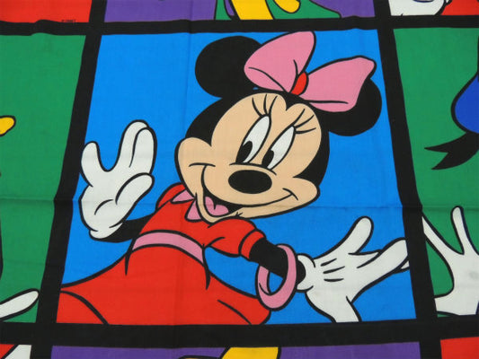 【ミッキー&フレンズ】ディズニー・パネル柄・大柄プリント・ヴィンテージ・カーテン/生地