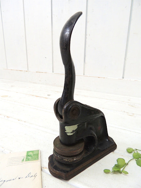 NOTARY PUBLIC アイアン製・アンティーク・カンパニーシール エンボススタンプ