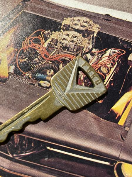 FORD フォード H 1950's アメ車・ビンテージ・自動車 キー・US キーホルダー KEY