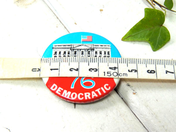 【VOTE・76・DEMOCRATIC】ホワイトハウス・星条旗・ビンテージ・缶バッジ・アメリカ合衆国