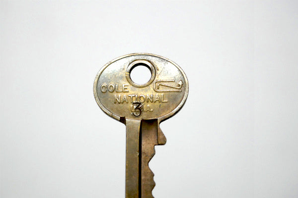 COLE NATIONAL・真鍮製・Key 古鍵・3刻印・USA・アンティーク・キー・英数字