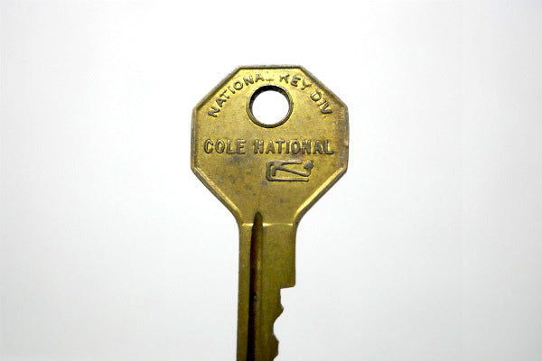 COLE NATIONAL・オハイオ州 真鍮製・Key・古鍵・USA・アンティーク・キー・英数字