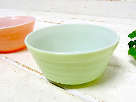 【Moderntone】ヘーゼルアトラス・モダントーン・ミントグリーン色・ヴィンテージ・ボウル/食器