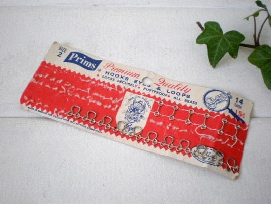 【英国/イギリス】Prims・ヴィンテージ・カギホック・シート・裁縫道具