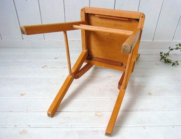 緑色のレトロな木製・アンティーク・チェア/イス/木製椅子　USA