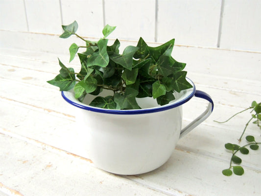 ホワイト×ブルー・ホーロー製・ハンドル付き・ヴィンテージ・ボウル・ワンハンドルボウル・琺瑯ボウル・小