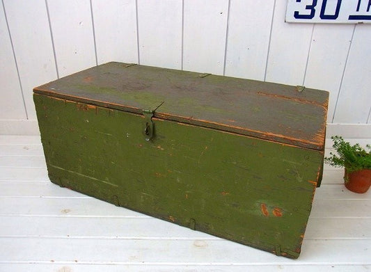 【SHWAYDER BROS】U.S.文字・カーキ色・大きな木製・アンティーク・トランク USA