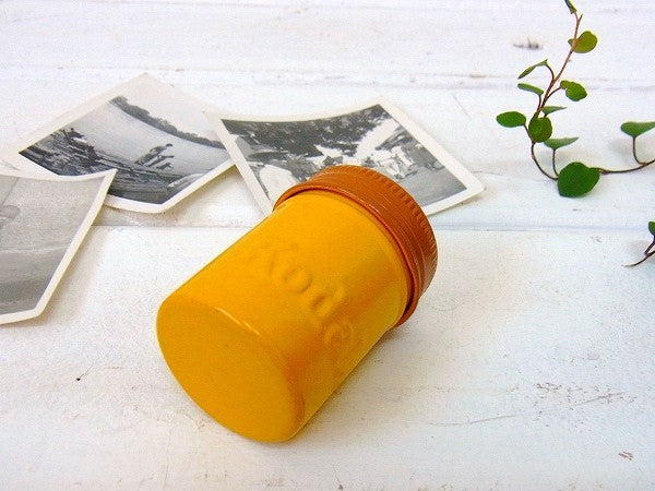 【Kodak】コダック・カメラ用の小さなヴィンテージ・フィルムケース USA