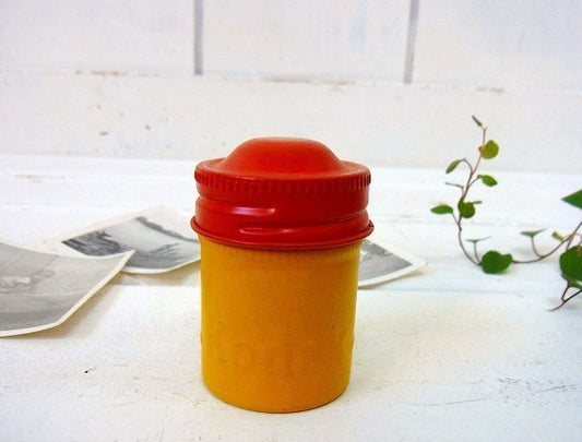 【Kodak】コダック・カメラ用の小さなヴィンテージ・フィルムケース USA