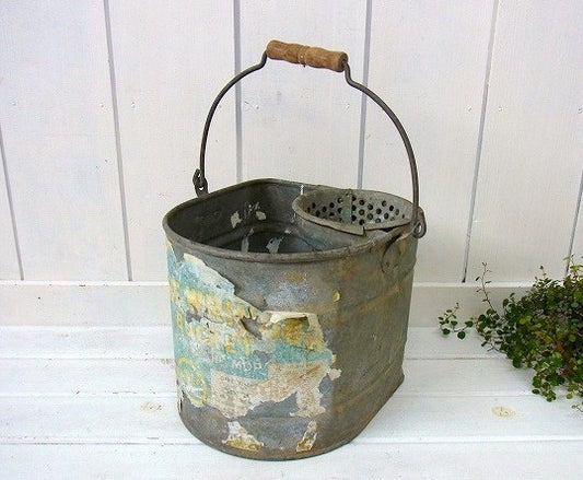 【CONE WRINGER】モップ絞り付き・ヴィンテージ・ブリキバケツ USA