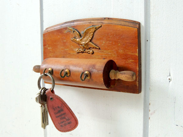 【イーグルモチーフ】木製・ヴィンテージ・キーフック・鍵フック・壁飾り・インテリア・key