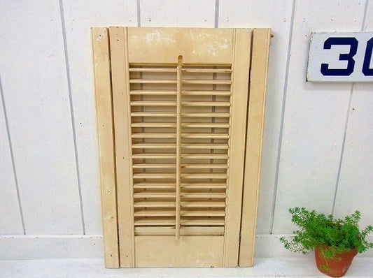 クリーム色の木製・アンティーク・ルーバー/ヴォレー/シャッター/建具 USA