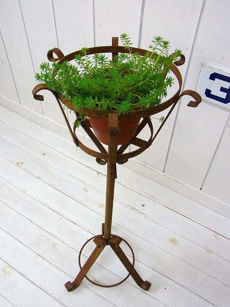 シャビーなアイアン製・アンティーク・ポットスタンド/フラワースタンド USA