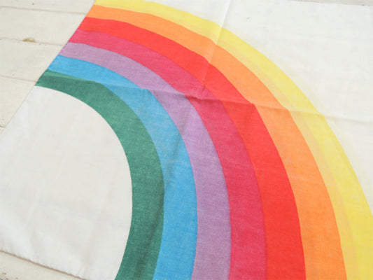 レインボーカラー・虹柄・ヴィンテージ・USEDピロケース/枕カバー USA