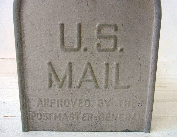 【U.S MAIL】ブリキ製・ヴィンテージ・メールボックス/ポスト/郵便受け　USA