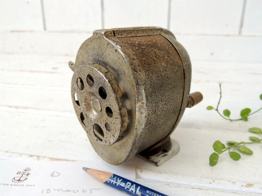 【BOSTON KS・鉛筆削り】ボストン・工業系・ビンテージ・ペンシルシャープナー