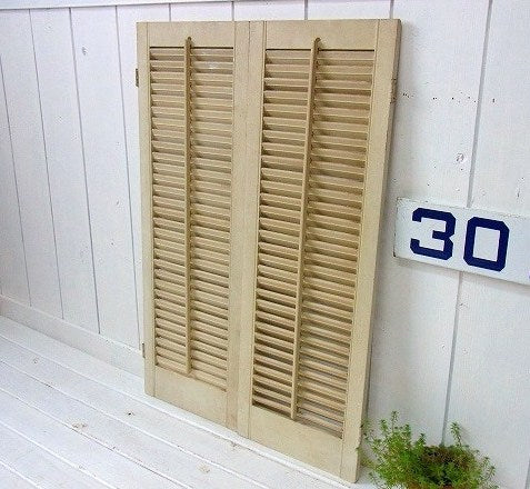 アイボリー色・木製・アンティーク・ルーバー/ヴォレー/シャッター/建具 USA