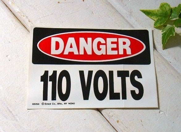 DANGER 110 VOLTS アメリカンビンテージ USA 限定・ステッカー 看板・サイン