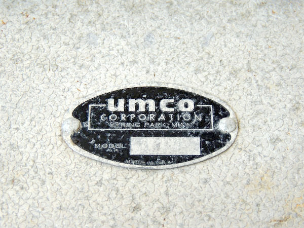 【UMCO】アムコ・1000・アルミ製・7段式・ヴィンテージ・タックルボックス/タックルケース