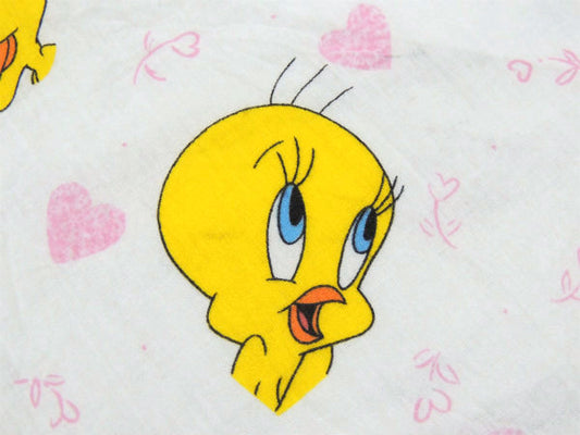 【トゥイーティー】ルーニーテューンズ・ハート柄・ベビーサイズ・ユーズドシーツ(ボックスタイプ)