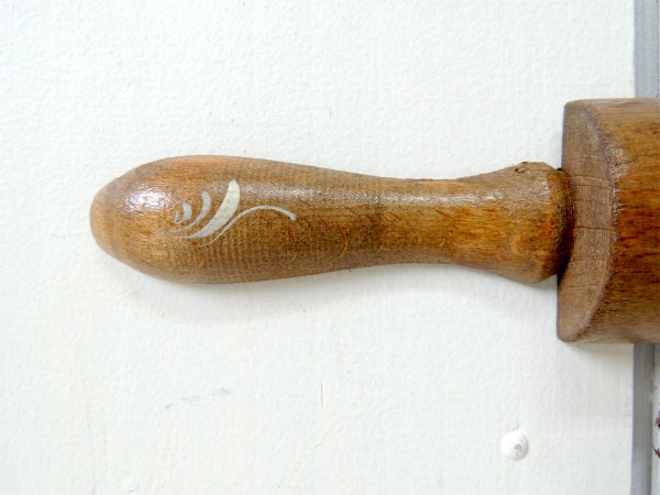 ハンドペイントの花&鳥柄・ローリングピン形・木製・アンティーク・フック/壁掛けフック