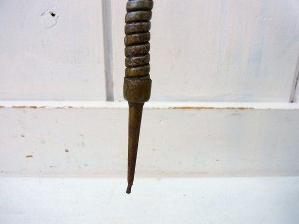 【EAGLE】ハンドル付き・ヴィンテージ・オイル差し/液体容器 USA