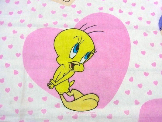 【ルーニーテューンズ】ハート柄・ベビーサイズ・ユーズドシーツ(フラット) USA
