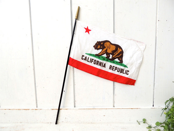 ★ CALIFORNIA カリフォルニア 旗 グリズリー アメリカンビンテージ フラッグ USA