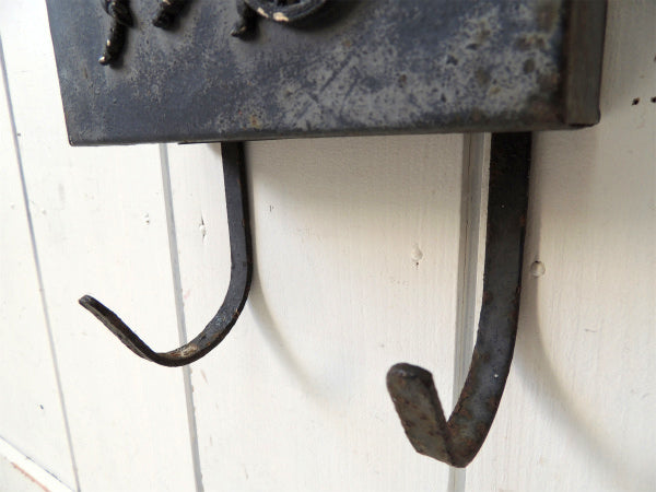 【馬車モチーフ】新聞受け付き・黒色・ヴィンテージ・メールボックス/郵便受け/ポスト USA