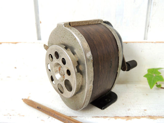 【BOSTON×ウッド柄】ヴィンテージ・ペンシルシャープナー/鉛筆削り・USA