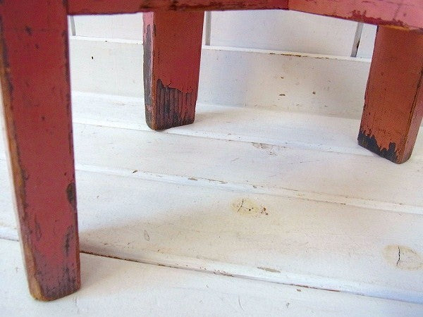 ピンク色の木製・アンティーク・スツール/チェア USA