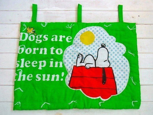 【スヌーピー】SNOOPY・ハンドメイド・タペストリー/壁飾り/マット USA