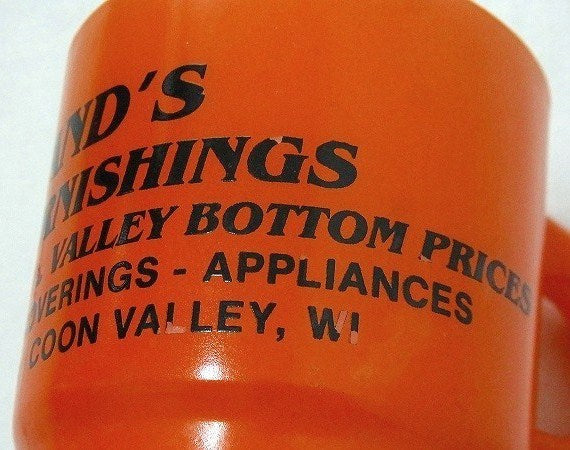 【Fire King】ファイヤーキング・オレンジ色・家具屋さんのアドバタイジング・マグカップ