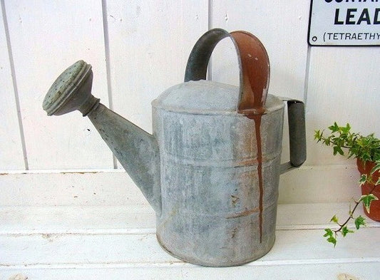 ナンバー入り・ブリキ製・アンティーク・ジョウロ/ウォータリングカン/ガーデニング USA