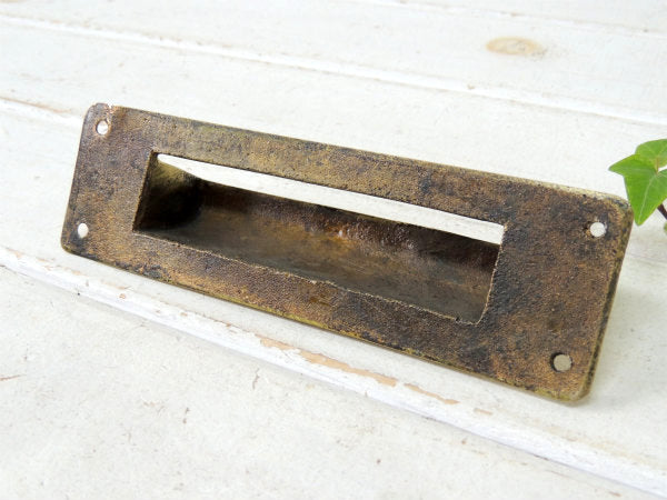 ゴールド色・真鍮製・アンティーク・レタースロット/レターポスト/郵便受け USA