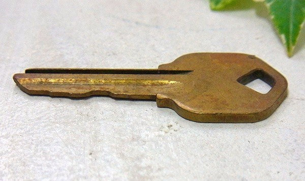 【真鍮キー】鍵・アメリカ・ビンテージ・キー・USA・古鍵