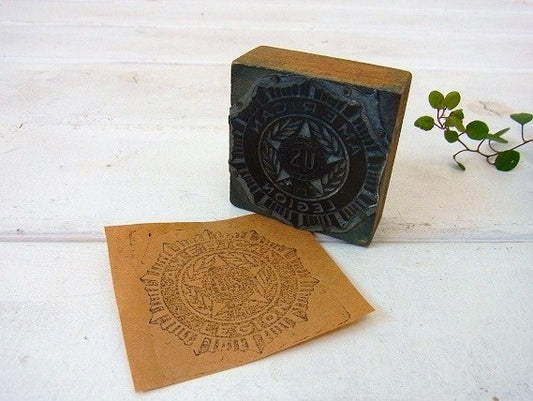 【US AMERICAN LEGION】木製×メタル製・ヴィンテージ・スタンプ USA