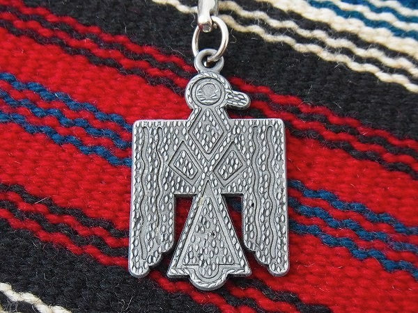 ネイティブアメリカン・サンダーバード型・メタル製・70'sヴィンテージ・キーホルダー/インディアン