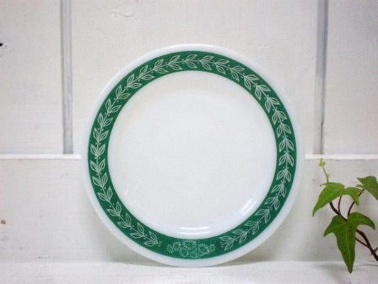 FireKing350シリーズ グリーンローレル柄・ブレッド&バタープレート